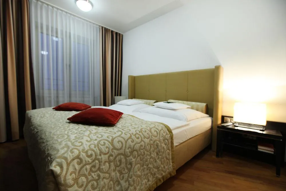 Lindner Hotel Frankfurt Main Plaza, Part Of Jdv By Hyatt Francoforte sul Meno