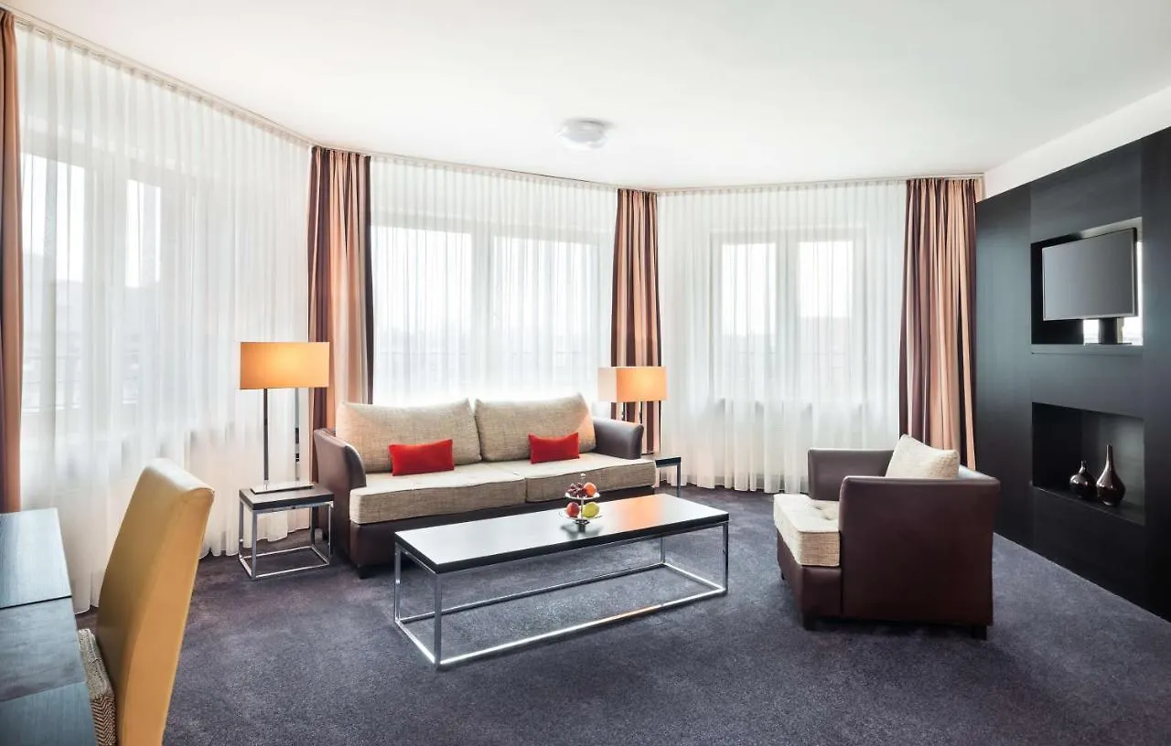 Lindner Hotel Frankfurt Main Plaza, Part Of Jdv By Hyatt Francoforte sul Meno