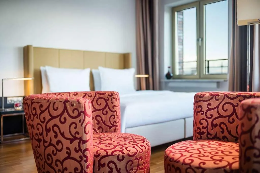 Lindner Hotel Frankfurt Main Plaza, Part Of Jdv By Hyatt Francoforte sul Meno 4*,  Germania
