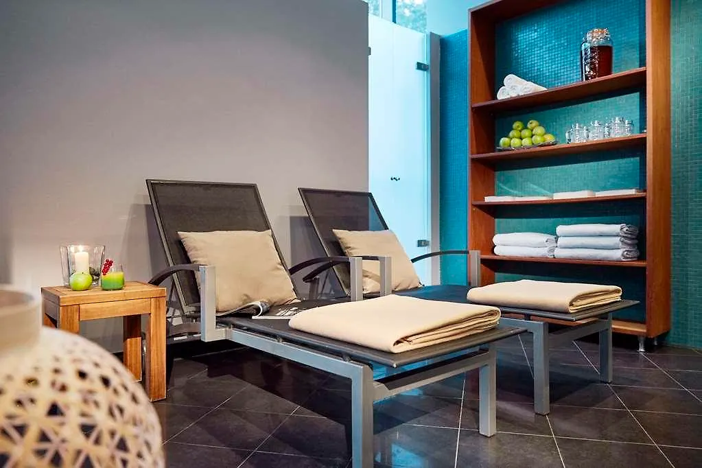 ****  Lindner Hotel Frankfurt Main Plaza, Part Of Jdv By Hyatt Frankfurt am Main Duitsland