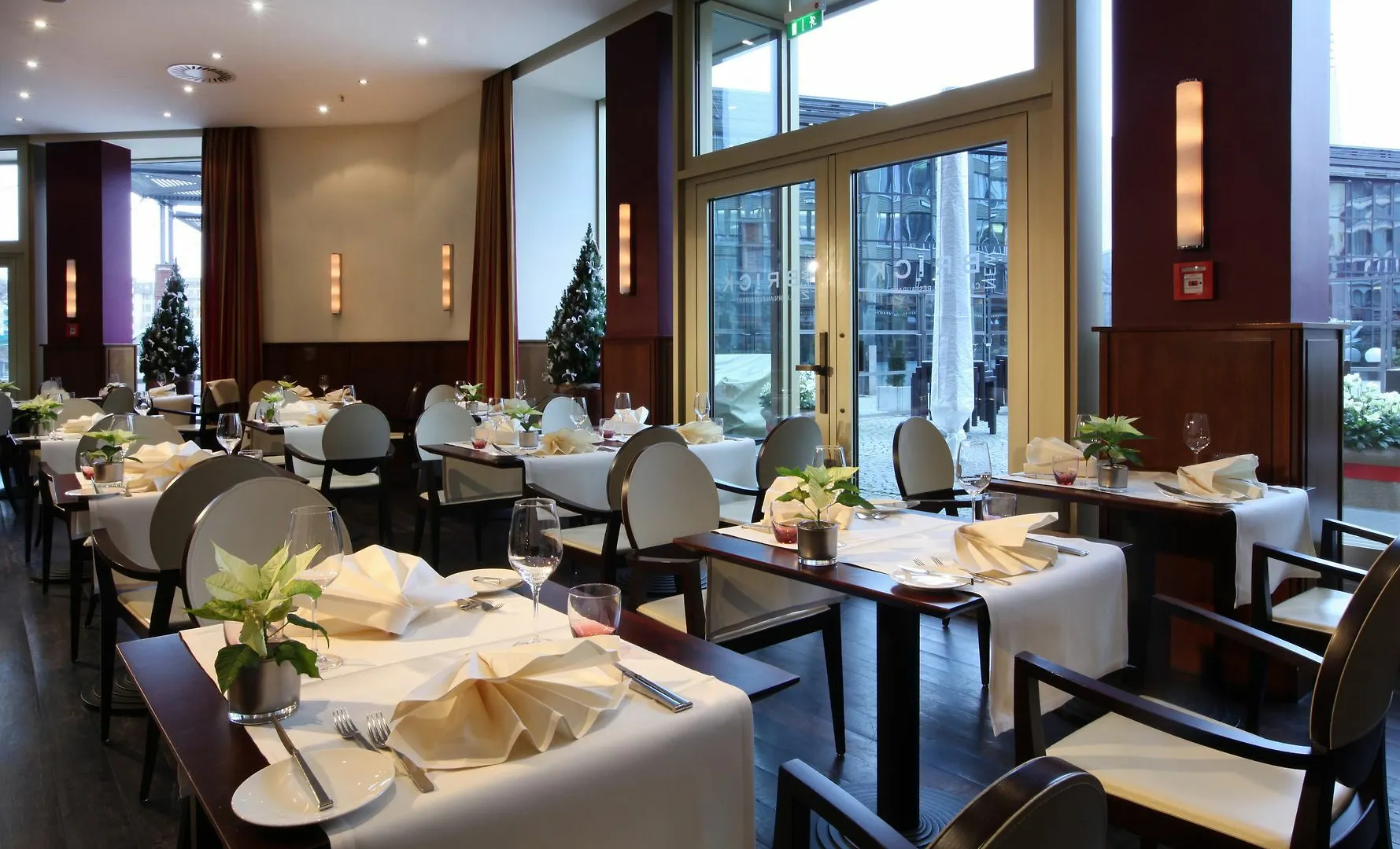 中心广场灵德纳酒店 美因河畔法兰克福 酒店
