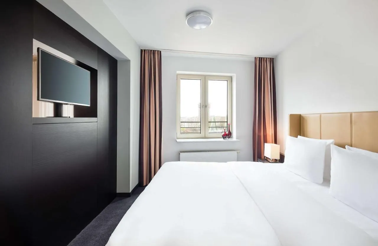 Lindner Hotel Frankfurt Main Plaza, Part Of Jdv By Hyatt Frankfurt am Main 4*,