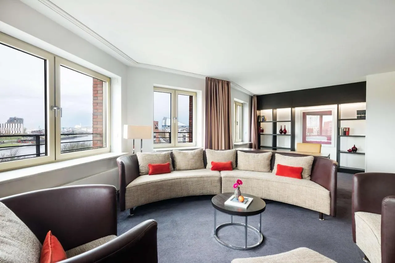 Lindner Hotel Frankfurt Main Plaza, Part Of Jdv By Hyatt Frankfurt am Main