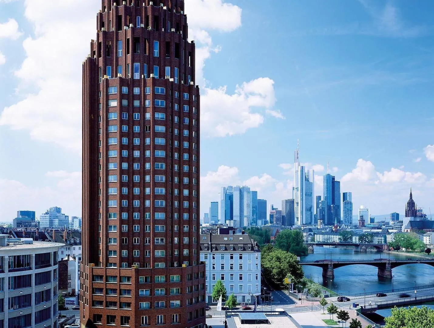 Lindner Hotel Frankfurt Main Plaza, Part Of Jdv By Hyatt Frankfurt am Main 4*,