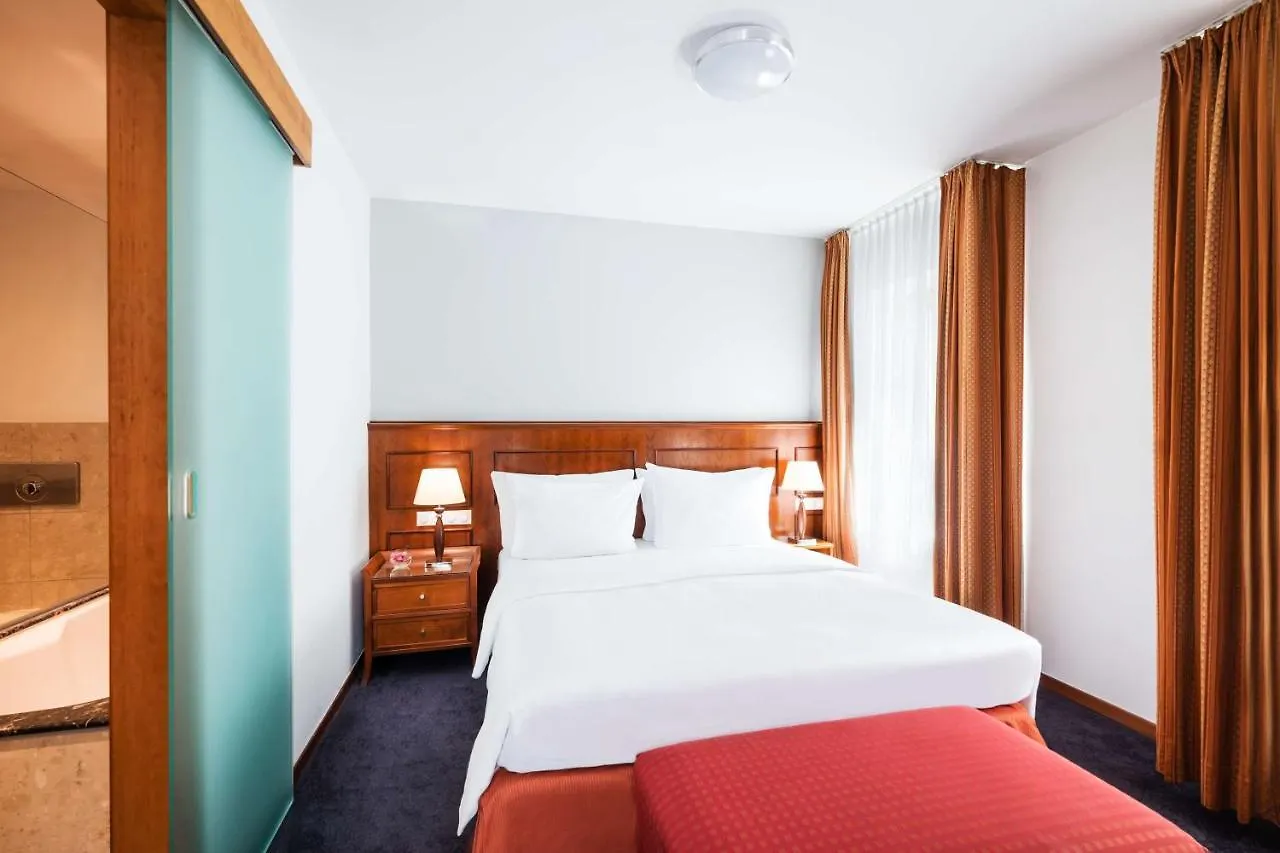 Lindner Hotel Frankfurt Main Plaza, Part Of Jdv By Hyatt Франкфурт-на-Майне